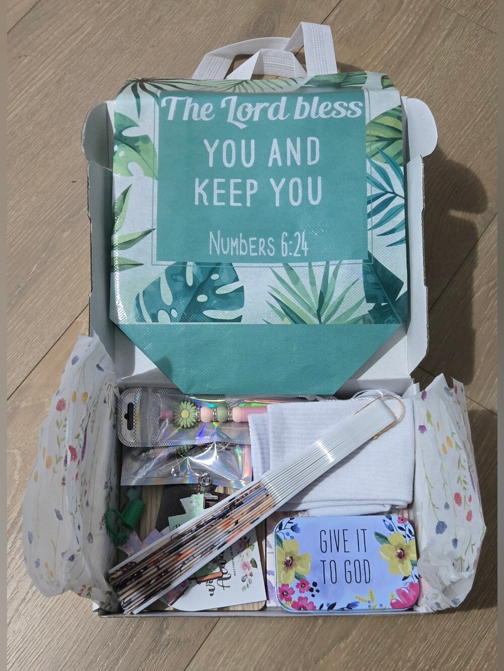 Faithbase Gift Set - Picture 9 of 10